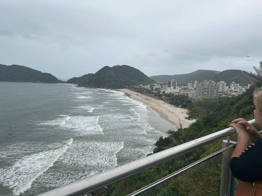 Ap Em Guaruja - 2 Quartos Com Dependencia Zewnętrze zdjęcie